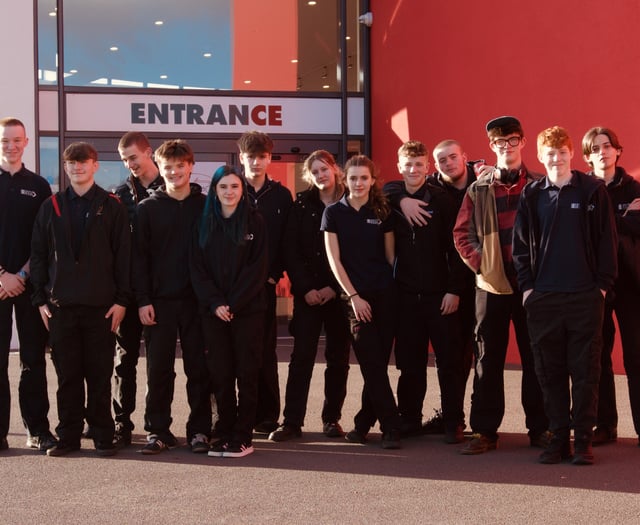 Students visit motor museum