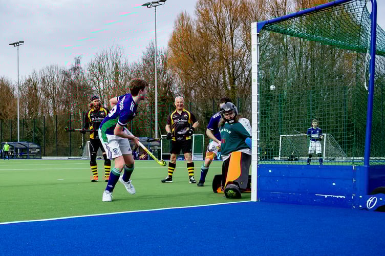 Sam Haywood sets up Dan Cowdry for his hat-trick goal for Ashmoor 2nd XI