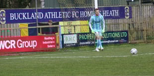 WATCH: Buckland Athletic vs Bridgwater United photography. 