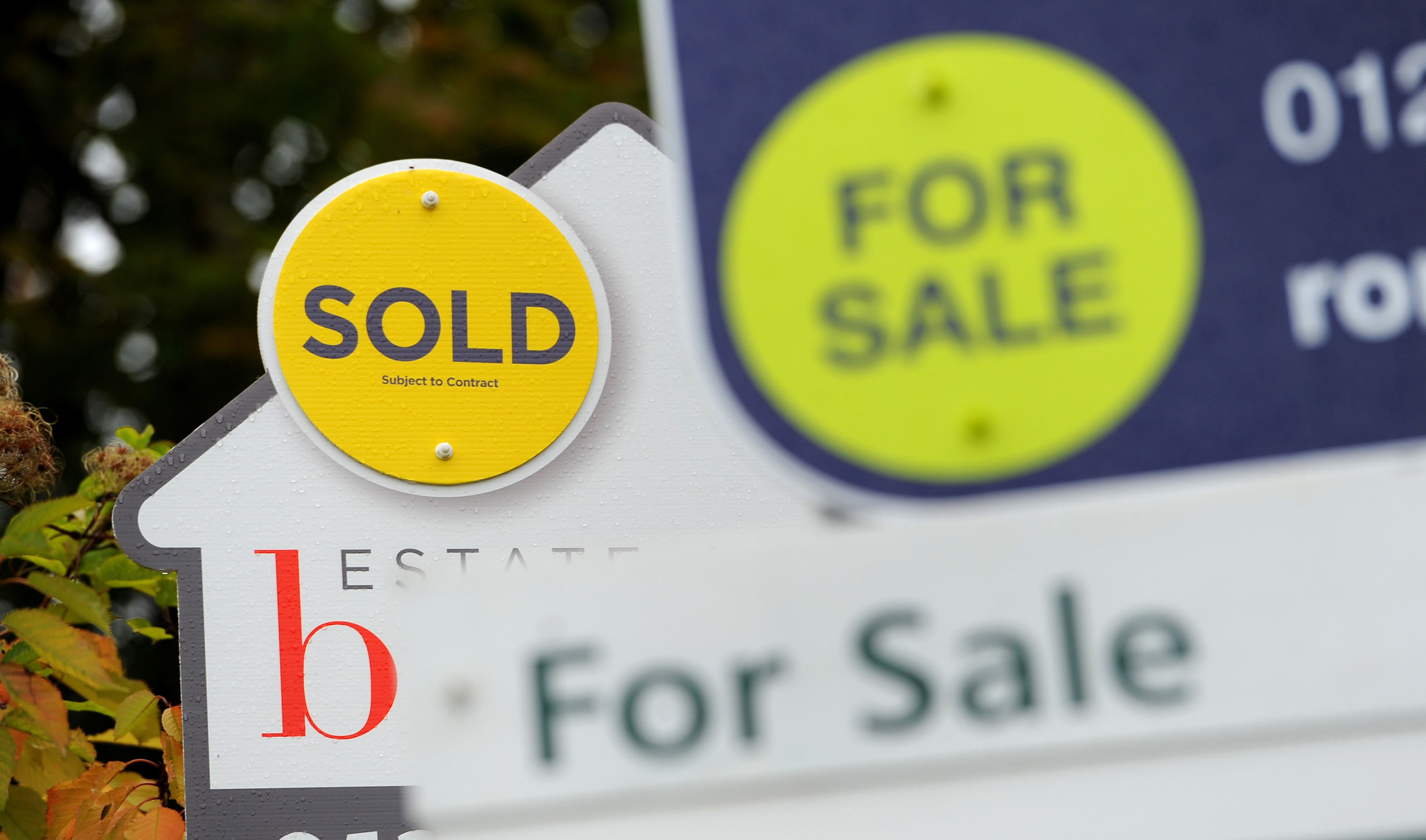 Teignbridge house prices dropping slightly