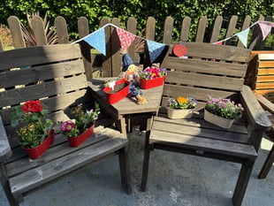 Mulberry House blooms in spring celebration