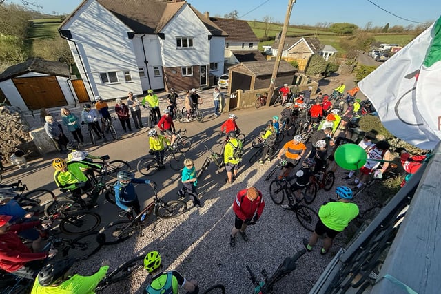 Ideford Bike Ride Raises £2,000 for The Samaritans