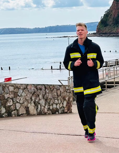 Luke Margrie Teignmouth Promenade half marathon firefighter