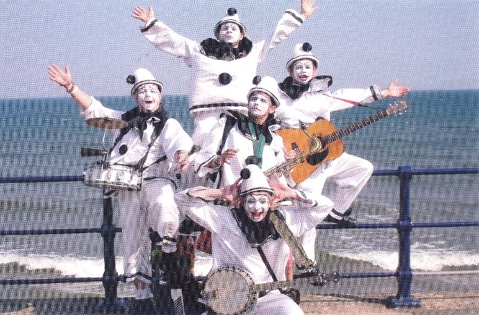arts society teignbridge 