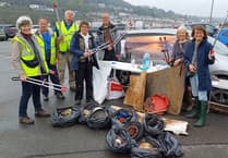 Community tackles River Teign clean-up