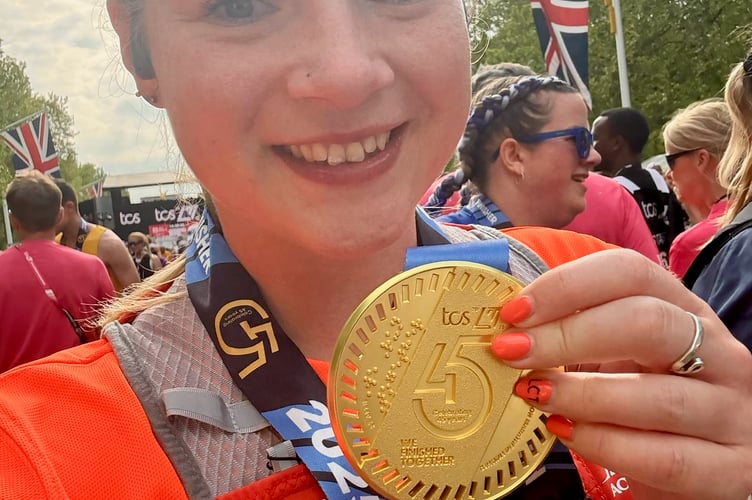 Shannon Izod has raised almost £2,000 for Life Chance Trust after completing her first marathon in 5 hours and 22 minutes.