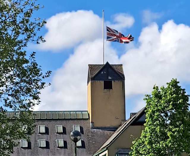 Council commemorates VE Day with flag at half-mast