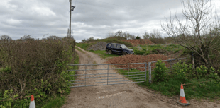 Council strongly objects to industrial use Long Lane application