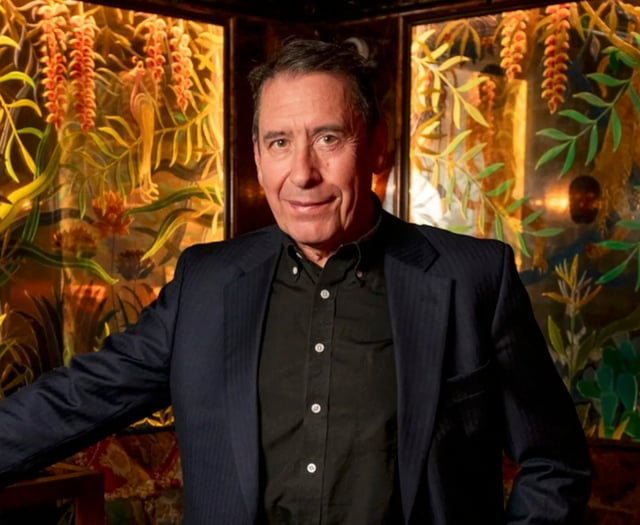 Here's the news for Jools' rhythm and  blues