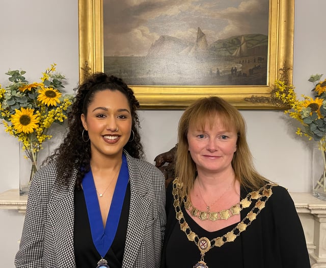 Teignmouth mayor to serve a second term 