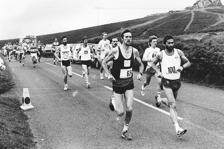 Ten Tors Fun Run from Sunday August 17, 1986. Start of the race from Haytor