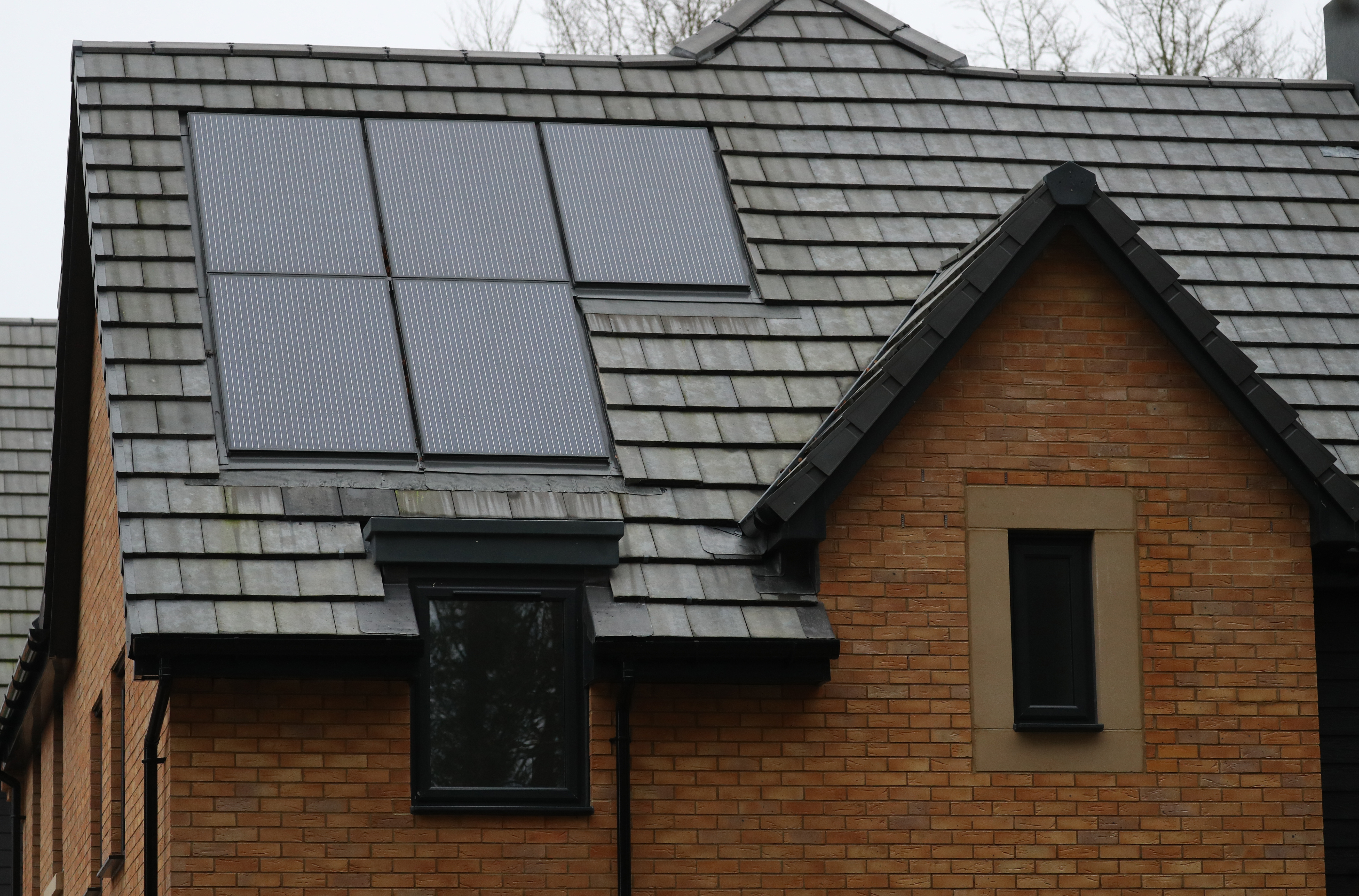 Thousands of solar panel systems fitted in Newton Abbot homes – as Government suggests most new homes will have them