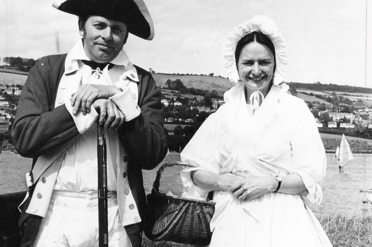 It was 1776 in August 1986 at Coombe Cellars on the banks of the River Teign and the American colonies were declaring their independence from Great Britain -albeit in the form of a reenactment group. Here are Mike and Eileen Carter awaiting so see if the red coats are coming
