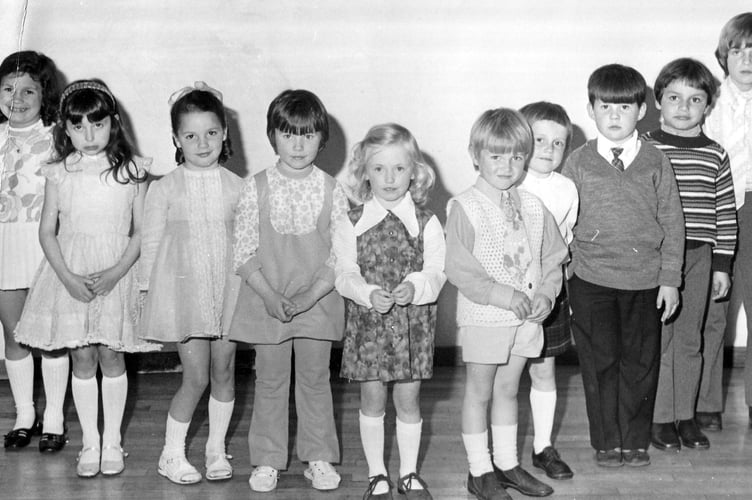 Budding princes and princesses await judging for Ashburton Carnival in June 1972
