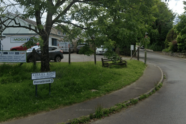 Kerries Road, South Brent