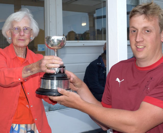 Record-breaking team regain Brockman Cup
