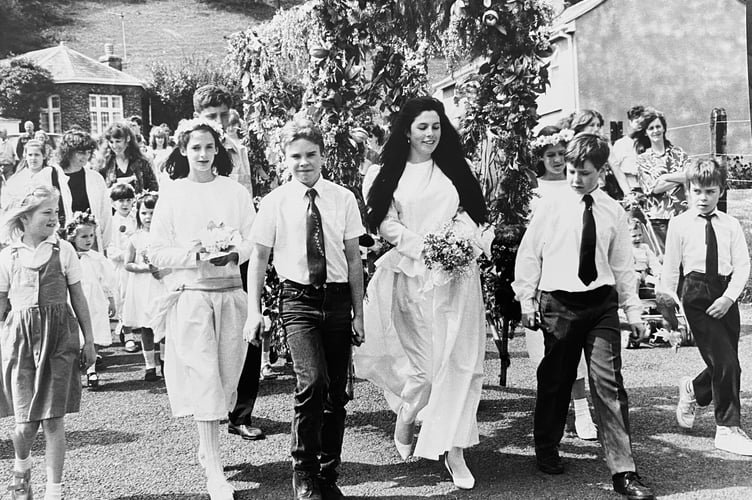 Lustleigh May Day Procession from May 1999