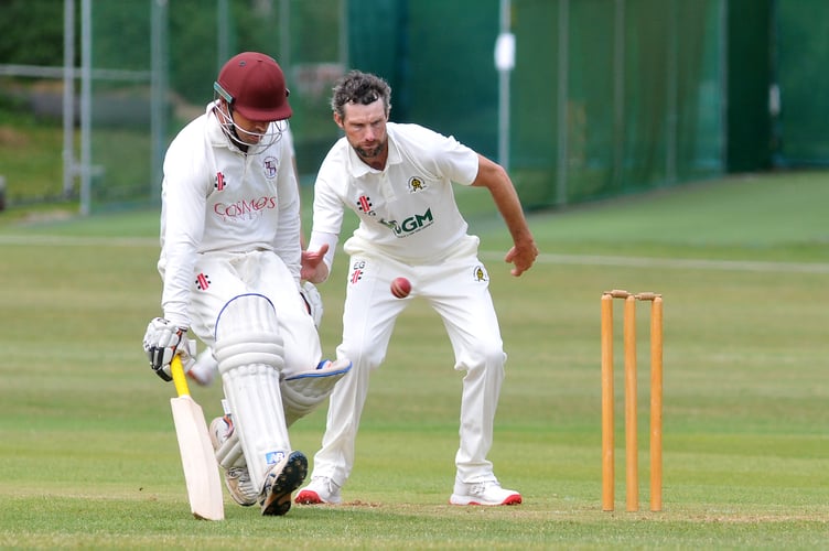 Devon Cricket League E  Division West. Abbotskerswell 2nd XI versus Dartington & Totnes 1st XI

Dartington & Totnes batsman  Jono Lloyd makes it back to the crease - just!