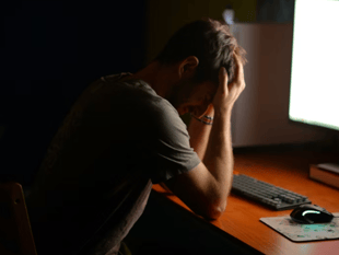 Competitive work culture fuels impostor feelings, study finds 
