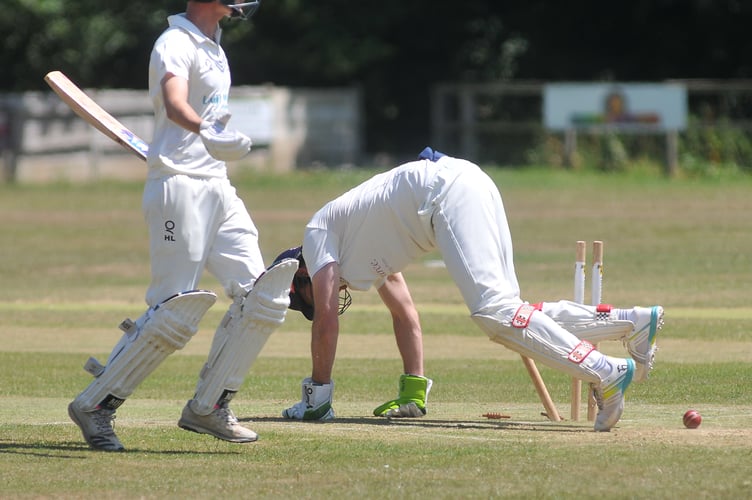 Devon Cricket League C  Division West. Chudleigh versus Teignmouth & Shaldon. Get me to the crease in time - Teignnmouth and Shaldon's Harrison Linnitt is run out in spectacular fashion

A 132 run win for visitors T&S at the Kate Brook ground who won the toss and electe to bat making 256/9 off 45 overs. Chudleigh's response after tea was 124 all put after 29.3 overs