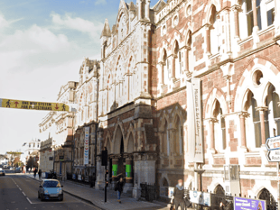 Antique watches and blunderbuss stolen in museum raid