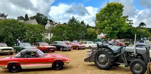 Classic cars on show in Dawlish 