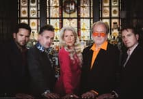 Privet iz Moskvy, druz'ya!