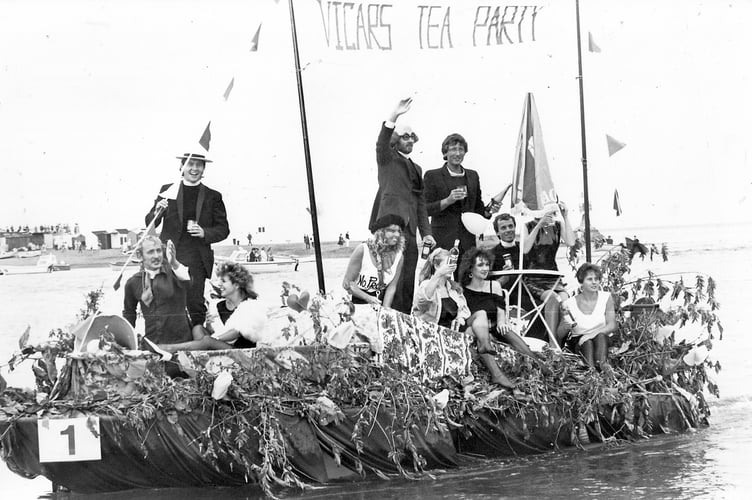 Shaldon Water Carnival from August 1986