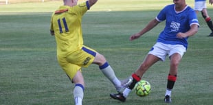 WATCH: Newton Abbot Spurs vs Okehampton Argyle photography. 