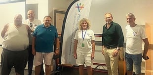 Teignmouth Freemasons Quiz Night Raises £600 for Charities