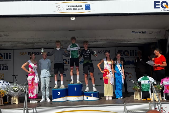 Green jersey podium placing for Bayley