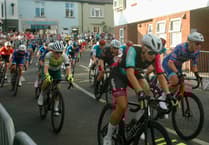 Cycling event traffic 'chaos' will be discussed in 'debrief'