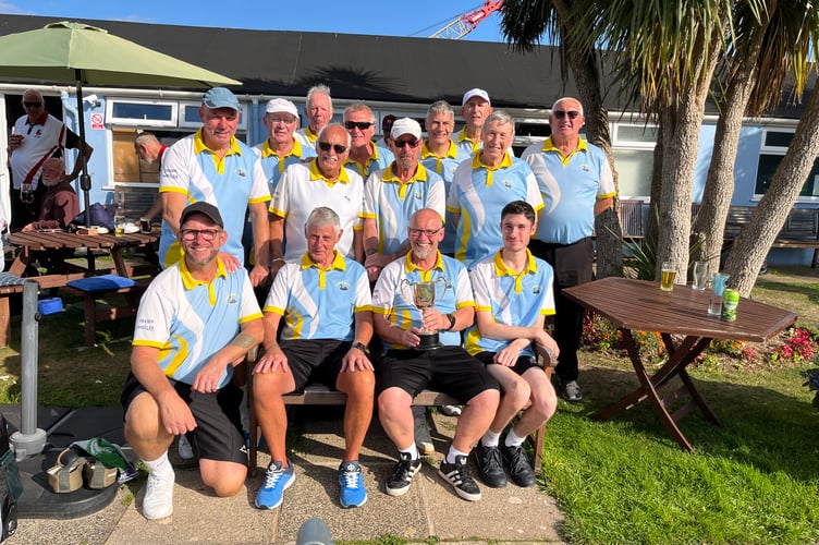 Dawlish Marina male bowlers