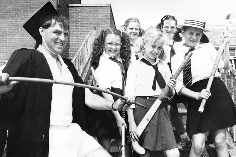 Competitors from Newton Abbot's Coombeshead College Fun Run held in May 1989