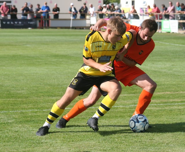 WATCH: Buckland Athletic vs Wellington AFC photography. 