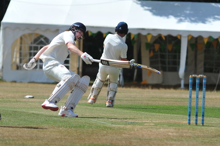 Devon Cricket League B Division. Bovey Tracey 2nd XI versus Stoke Gabriel. Bovey's Sam Veale and Bradley Causey putting the runs in

Bovey won the toss elected to bat making 220/9 after 45 overs. Stoke to the crease after tea but were all out for 93 after 31.1 overs