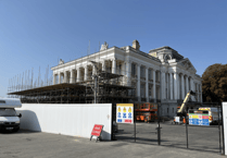 Scaffolding covers Paignton’s precious Oldway Mansion