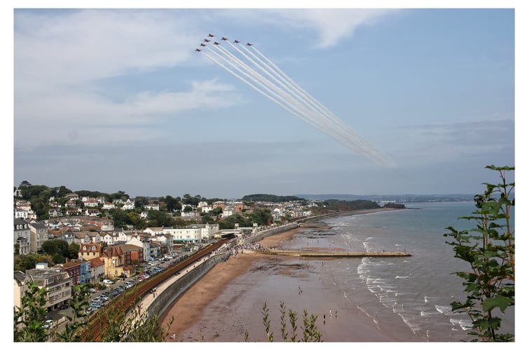 Red Arrows flypast at Dawlish Celebrates Carnival taken by Paul Hillcox from Lea Mount. 