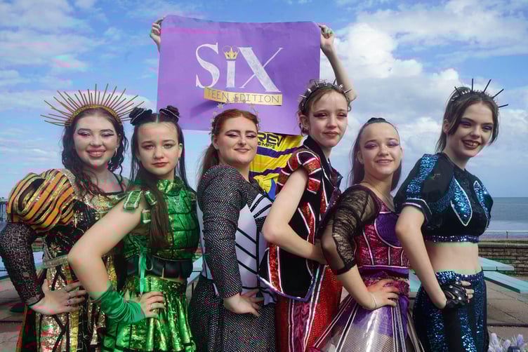 Six Teen Queens at Teignmouth Carnival 2025