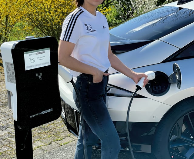 Caroline Snow | Why Young Drivers Choose EVs Over Petrol Cars