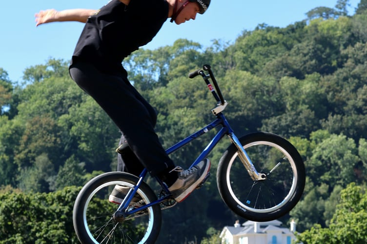 High flying stunts from Savage Skills