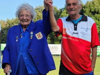 Teignmouth veteran's bowls challenge raises £1,800