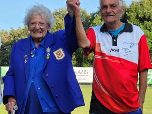 Teignmouth veteran's bowls challenge raises £1,800