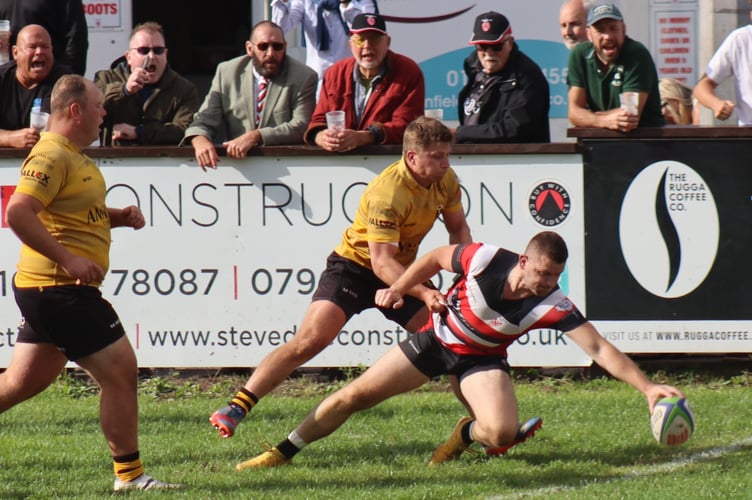 Will Sowden adding to his extensive try tally with Teignmouth's fifth of the afternoon