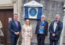 Blue plaque honours former Teignmouth bank manager