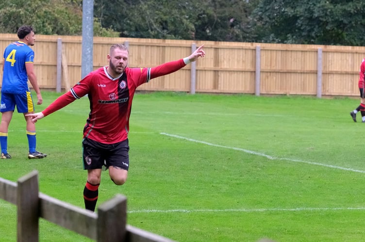 Football. South West Peninsula Premier East. Bovey Tracey versus Okehampton Argyle. A 4-0 win for Bovey Photo: Alan Craig