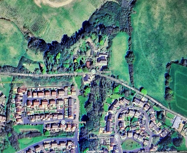 Councillors oppose  33-home development 