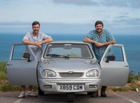 Ollie and Seth rely on Robin for World Record trip