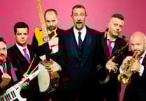 Round the Horne with Alex and musical crew