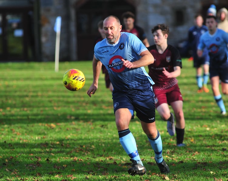 South Devon Football League Division 3. Match action from Newton 66 2nds versus Totnes & Dartington SC 2nds. A 7-1 home win for Newton '66